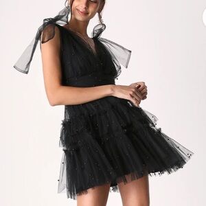 Elegant Black Tulle Dress with Bow Details